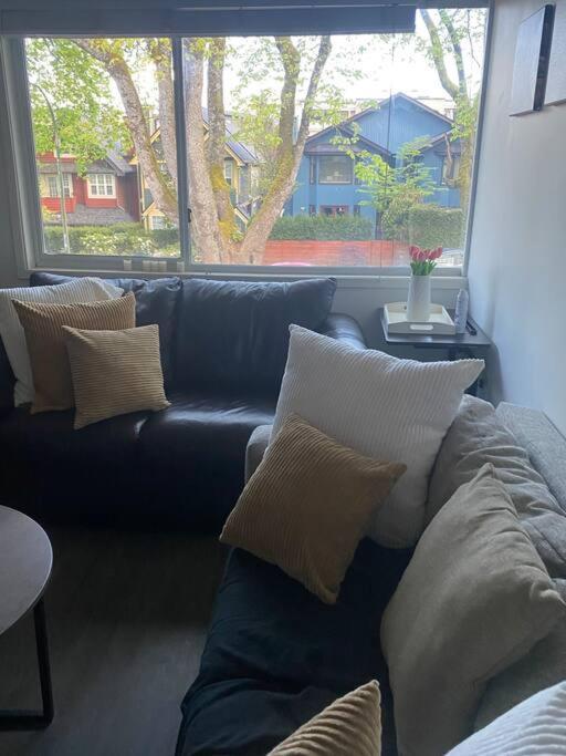 4 Bedroom Upper Level Kits Home Ванкувер Экстерьер фото